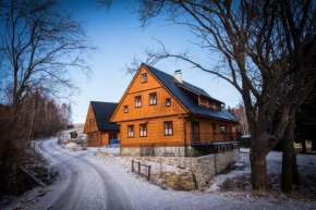 Roubenka u sjezdovky - Bělá pod Pradědem – Filipovice, Vikýřovice